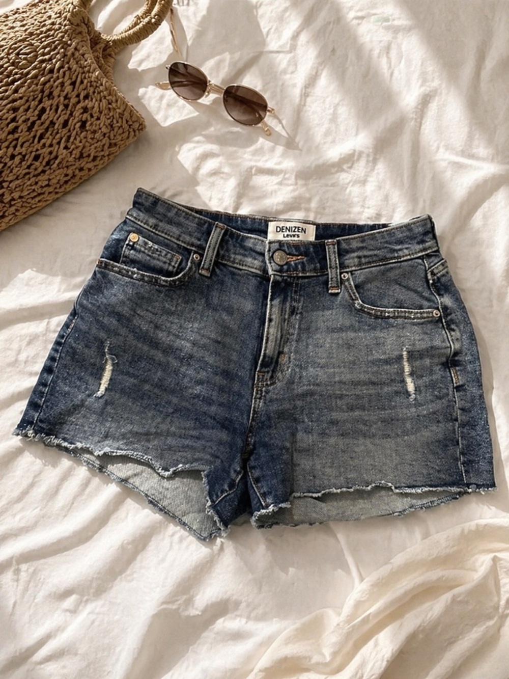 Levi’s High Rise Shorts size 2